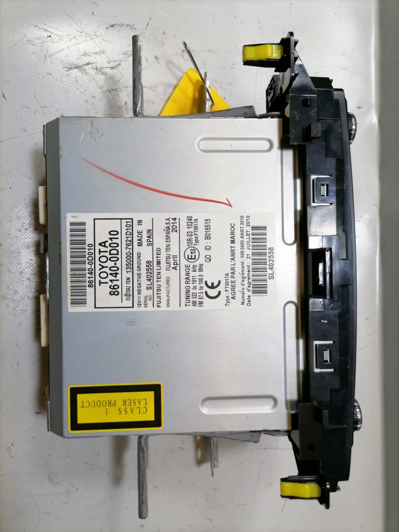 Toyota Yaris XP13 original Navigationssystem Radio 861400D010 BJ14